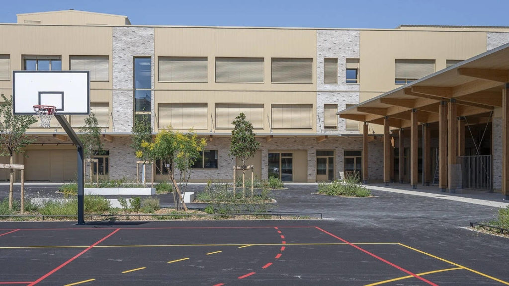 E220256_Collège K.Krafft à Vénissieux (69) dim OK