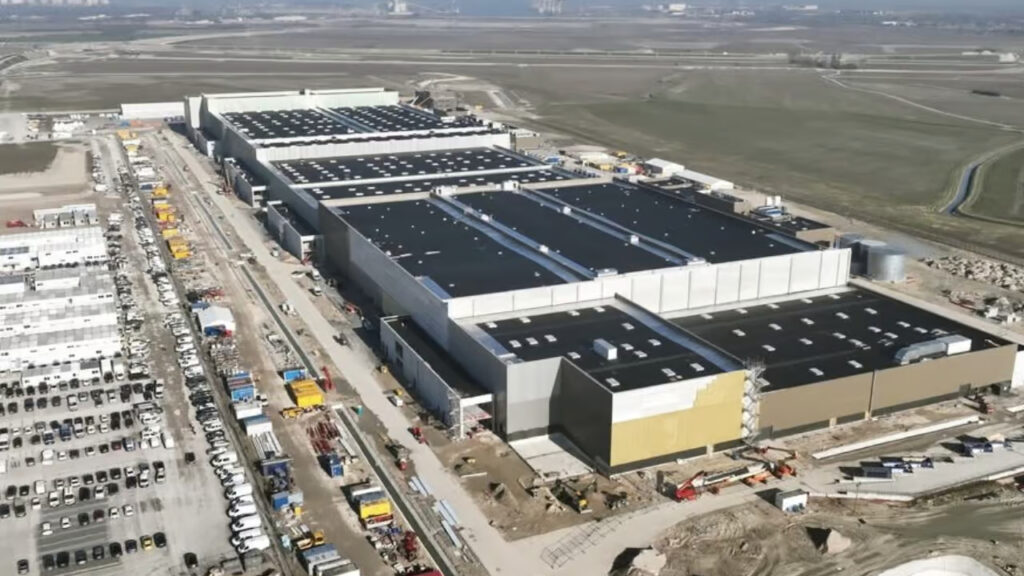 E220336_Verkor - Gigafactory batteries bas carbone à Dunkerque (59)_dim OK